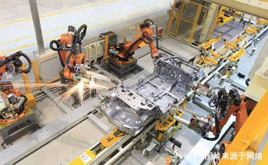 普通机械制造背景下的大米行业搬运机械手臂应用介绍